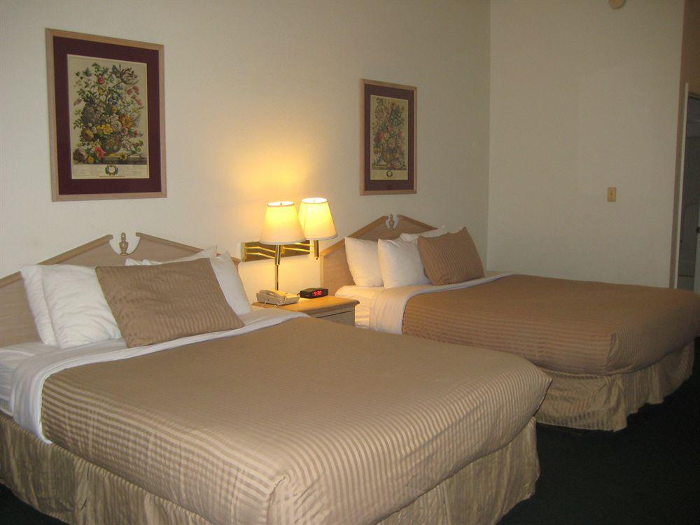 Guesthouse Inn & Suites Lexington Exterior foto
